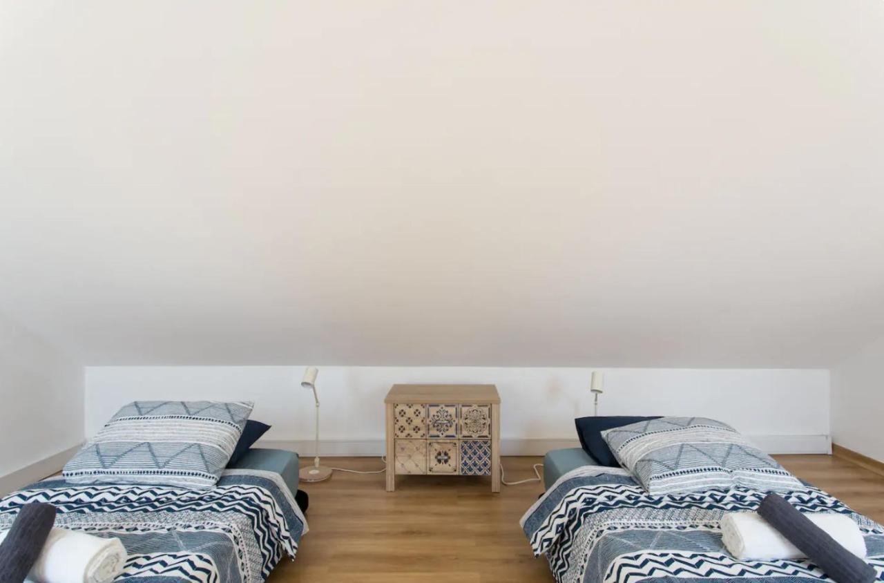 Beautiful 3-Story House In Chiado With A 40M² Private Terrace Apartment Lisboa Екстериор снимка