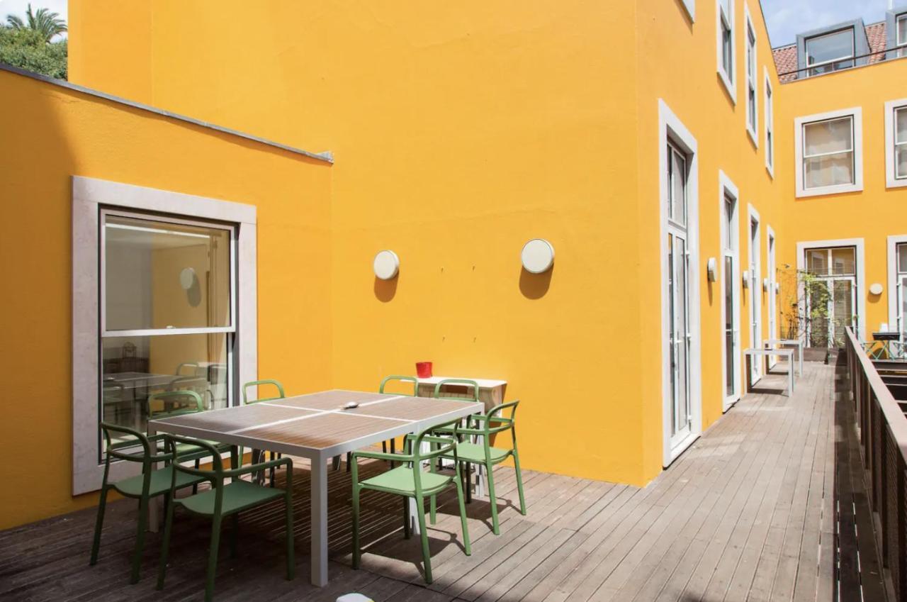 Beautiful 3-Story House In Chiado With A 40M² Private Terrace Apartment Lisboa Екстериор снимка